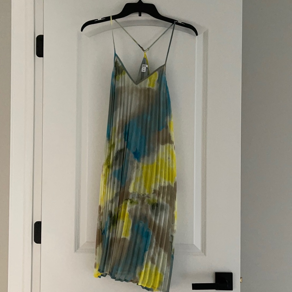 BAR III multi colored dress! NWT